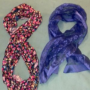 Accent scarves